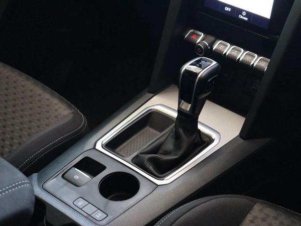 2025-Volkswagen-Amarok-20-TDI-125kW-Life-Auto-Double-Cab image:16