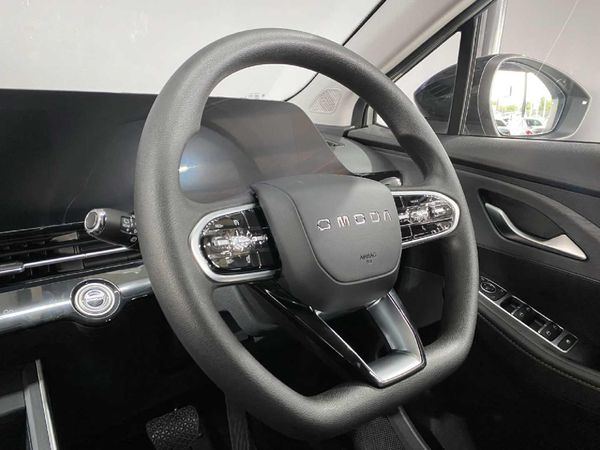 2025-Omoda-C5-15-Street image:15