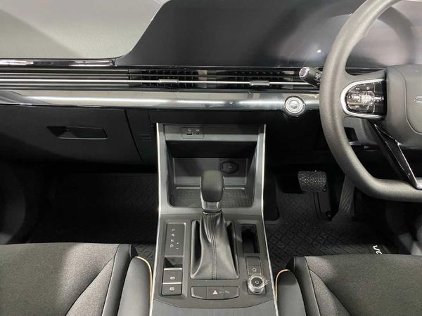 2025-Omoda-C5-15-Street image:17