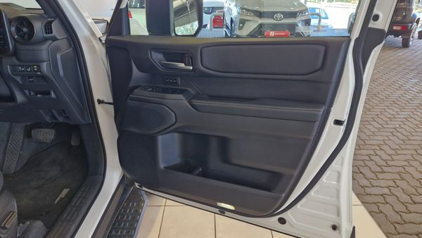 2026-Toyota-Land-Cruiser-Prado-VX-R-28GD-Auto image:19