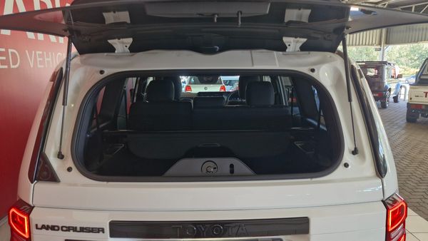 2026-Toyota-Land-Cruiser-Prado-VX-R-28GD-Auto image:7
