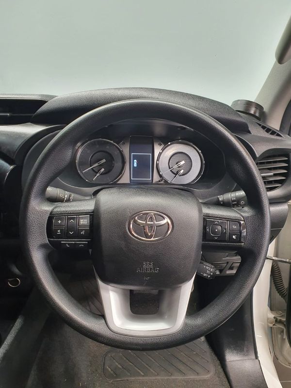 2022-Toyota-Hilux-24-GD-6-Raised-Body-Raider-Auto-Extended-Cab image:22