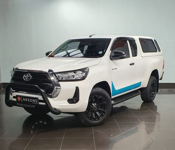 2022-Toyota-Hilux-24-GD-6-Raised-Body-Raider-Auto-Extended-Cab image:2