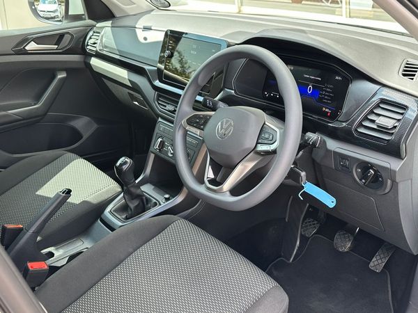 2026-Volkswagen-T-Cross-10-TSI image:32