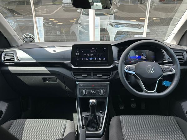 2026-Volkswagen-T-Cross-10-TSI image:34