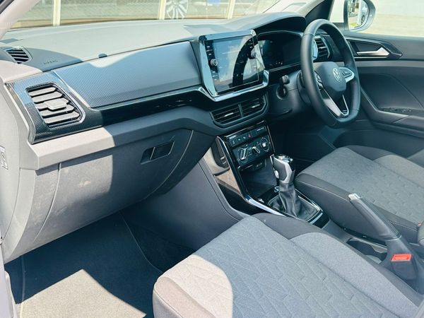 2026-Volkswagen-T-Cross-10-TSI image:39