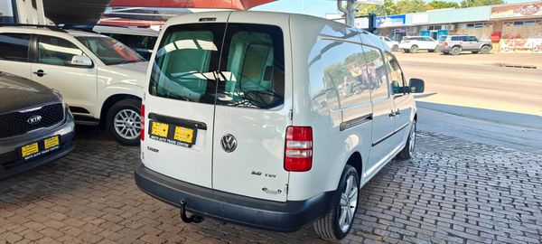 2012-Volkswagen-Caddy-Maxi-20-TDI-81kW-Panel-Van image:4