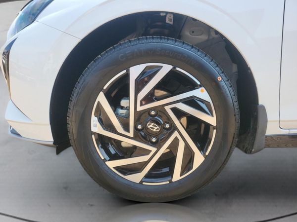 2026-Hyundai-i20-14-Executive-Auto image:9