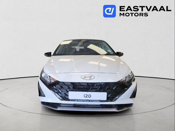 2026-Hyundai-i20-14-Executive-Auto image:1