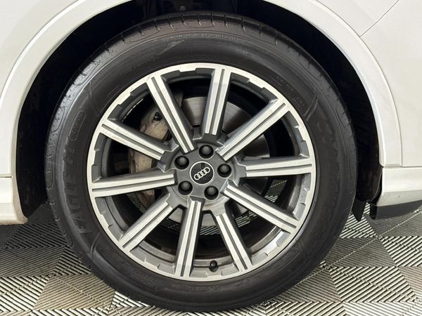 2021-Audi-Q7-30-TDI-quattro-Auto-45-TDI image:4