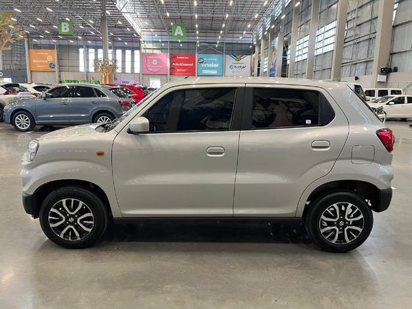 2024-Suzuki-S-Presso-10-GL-AMT image:5