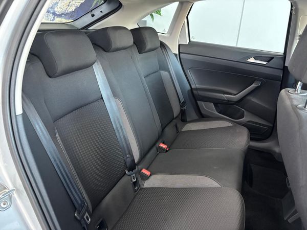 2022-Volkswagen-Taigo-10-TSI-Life-Auto image:8