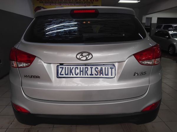 2013-Hyundai-ix35-20-Premium image:14