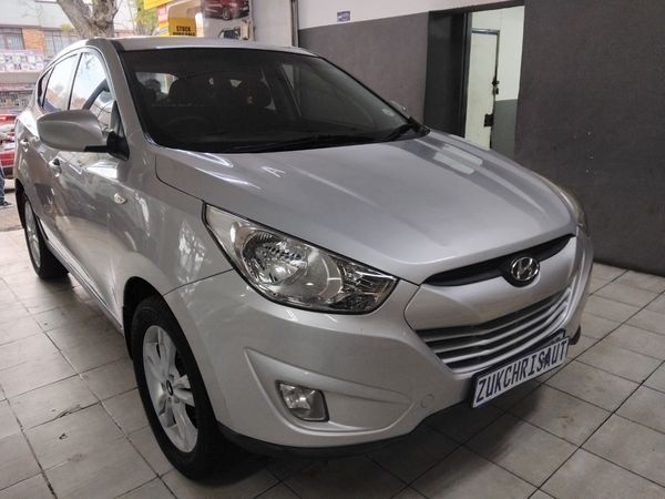 2013-Hyundai-ix35-20-Premium image:1