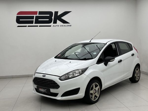 2016-Ford-Fiesta-10-EcoBoost-Ambiente-5-dr image:2