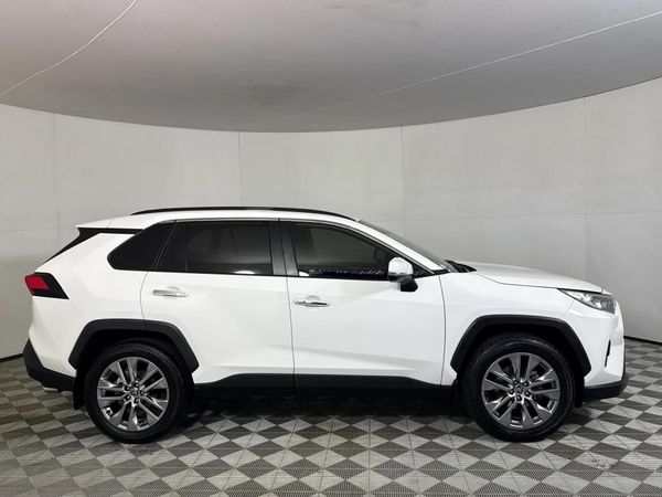 2022-Toyota-RAV4-20-VX-CVT image:15