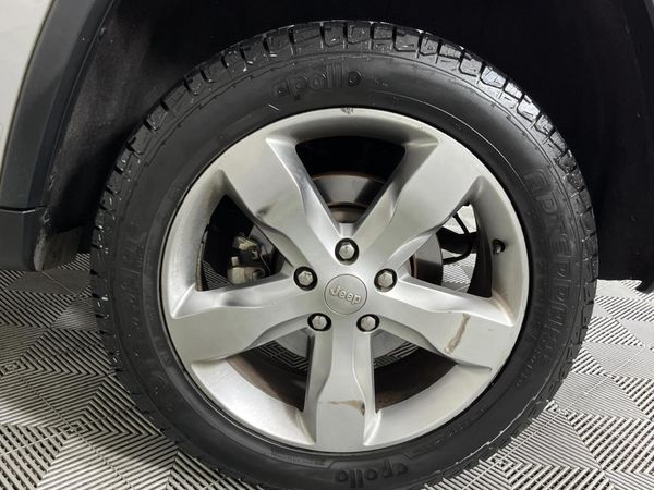 2013-Jeep-Grand-Cherokee-30-V6-CRD-Overland image:6