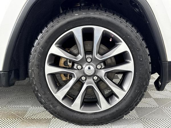 2019-Jeep-Grand-Cherokee-30-V6-Limited image:4