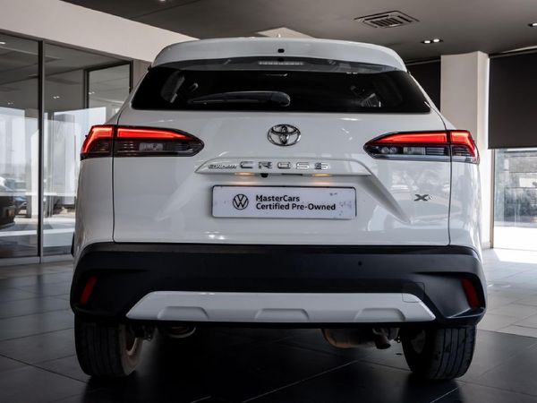 2023-Toyota-Corolla-Cross-18-XS image:9