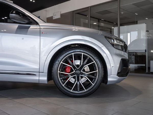 2020-Audi-Q8-45-TDI-quattro-Auto image:14