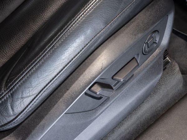 2020-Audi-Q8-45-TDI-quattro-Auto image:23