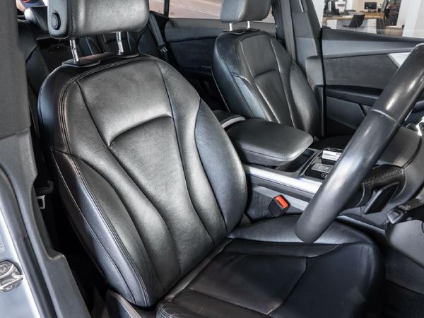 2020-Audi-Q8-45-TDI-quattro-Auto image:25