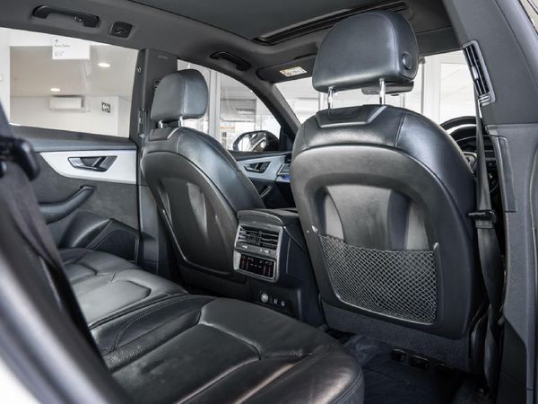 2020-Audi-Q8-45-TDI-quattro-Auto image:28