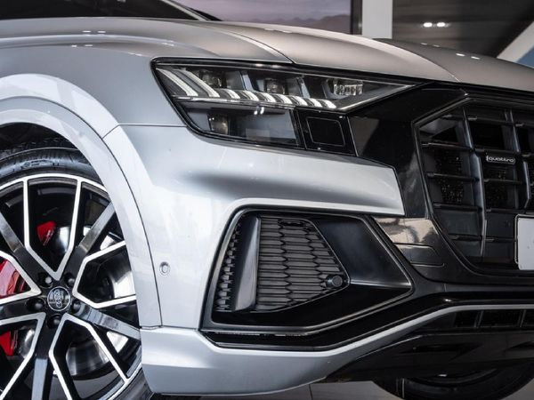 2020-Audi-Q8-45-TDI-quattro-Auto image:2