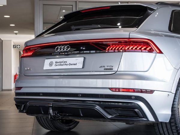 2020-Audi-Q8-45-TDI-quattro-Auto image:8