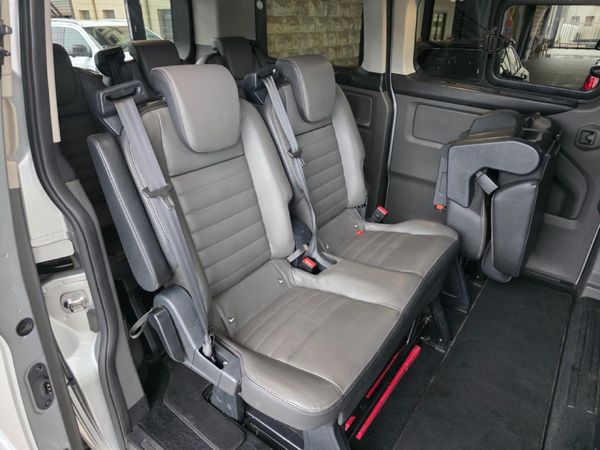 2020-Ford-Tourneo-Custom-LTD-22-TDCi-SWB-114kW image:13