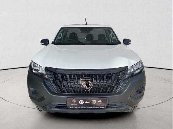 2026-Peugeot-Landtrek-19D-Professional-Single-Cab image:1