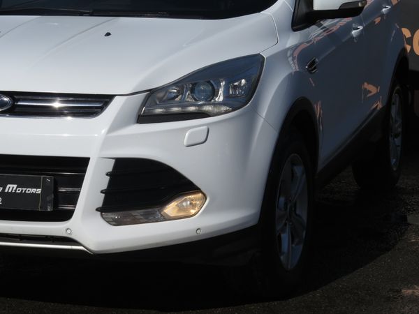 2015-Ford-Kuga-20-TDCi-Titanium-AWD-Auto image:2