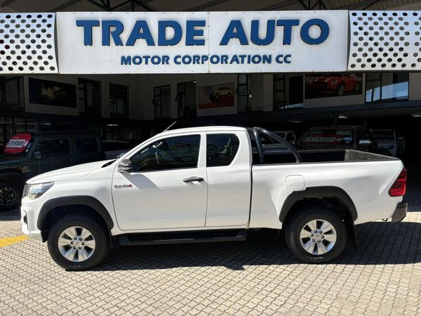 2020-Toyota-Hilux-24-GD-6-Raised-Body-SRX-Extended-Cab image:2