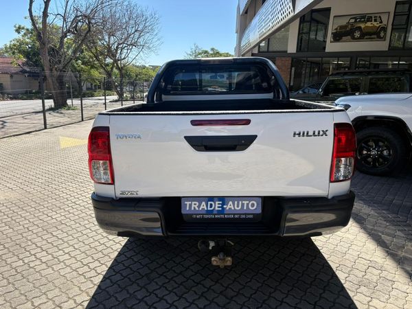 2020-Toyota-Hilux-24-GD-6-Raised-Body-SRX-Extended-Cab image:4
