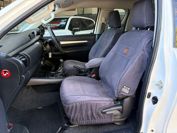 2020-Toyota-Hilux-24-GD-6-Raised-Body-SRX-Extended-Cab image:8