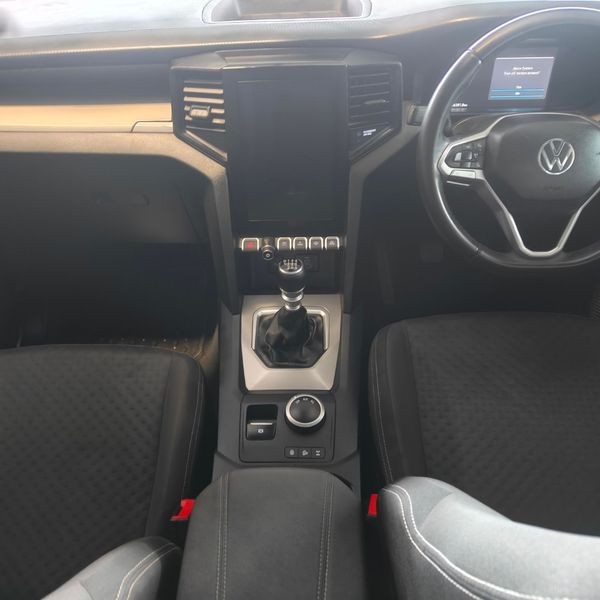 2024-Volkswagen-Amarok-20-TDI-125kW-4Motion-Life-Double-Cab image:16