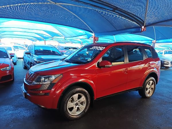 2014-Mahindra-XUV-500-22D-mHawk-7-seat-W8 image:1