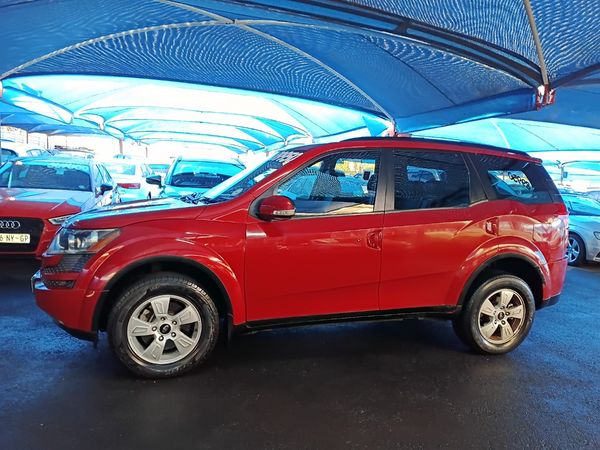 2014-Mahindra-XUV-500-22D-mHawk-7-seat-W8 image:7
