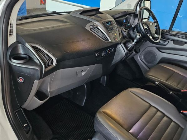 2021-Ford-Tourneo-Custom-LTD-22-TDCi-SWB-114kW image:11