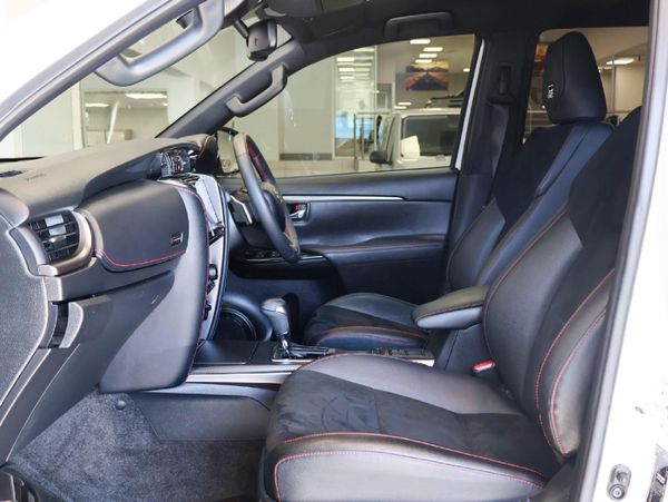 2026-Toyota-Fortuner-28GD-6-4x4-GR-S-Auto image:17
