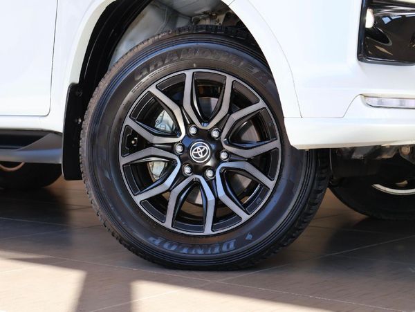 2026-Toyota-Fortuner-28GD-6-4x4-GR-S-Auto image:6