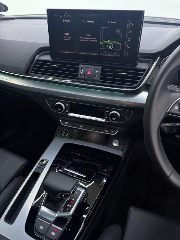 2024-Audi-Q5-quattro-Auto-Black-Edition-40-TDI image:9