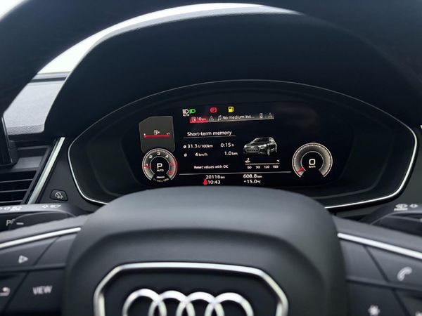 2024-Audi-Q5-quattro-Auto-Black-Edition-40-TDI image:14