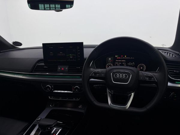 2024-Audi-Q5-quattro-Auto-Black-Edition-40-TDI image:17