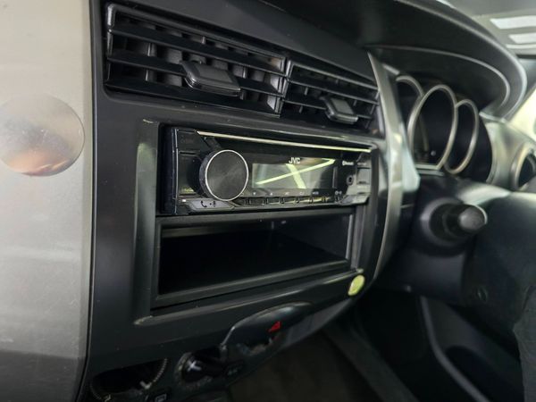 2013-Nissan-Livina-16-Acenta-X-Gear image:13