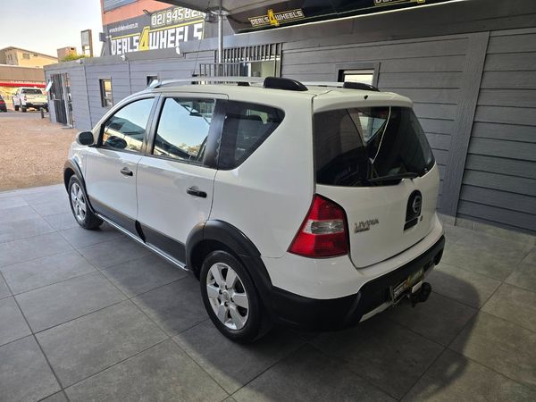 2013-Nissan-Livina-16-Acenta-X-Gear image:5