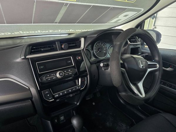 2020-Honda-BR-V-15-Comfort-Auto image:13