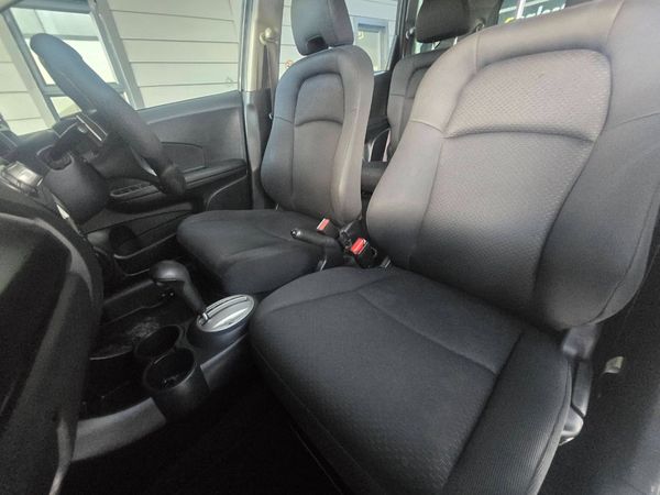 2020-Honda-BR-V-15-Comfort-Auto image:16