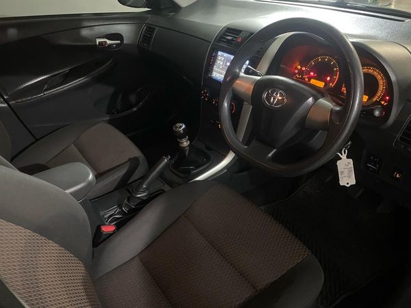 2018-Toyota-Corolla-Quest-16 image:5