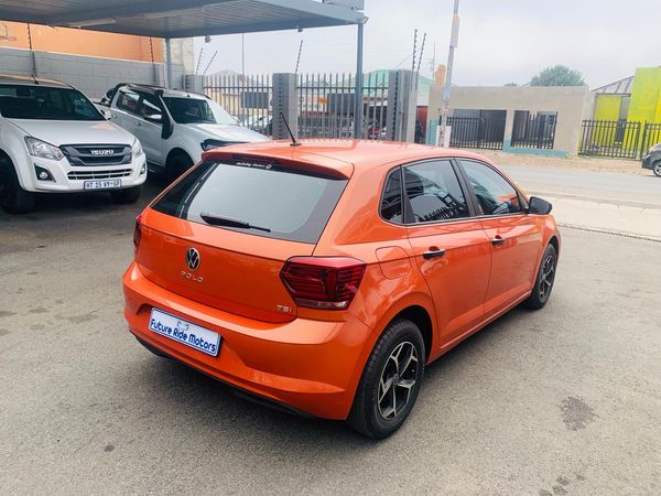 2021-Volkswagen-Polo-10-TSI-Trendline image:11